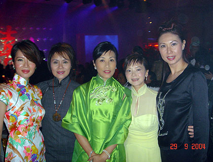 lizawang.com