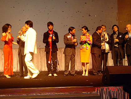 lizawang.com