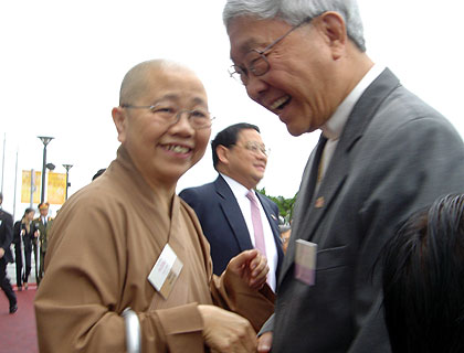 lizawang.com