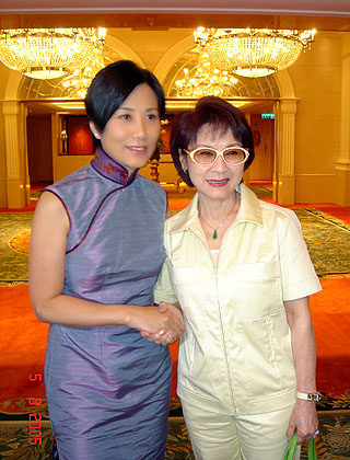 lizawang.com