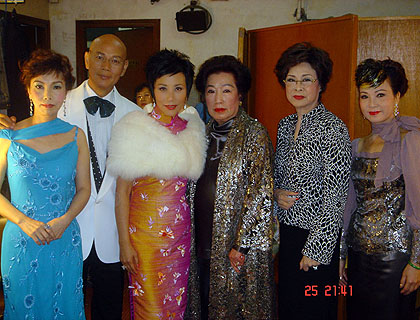 lizawang.com