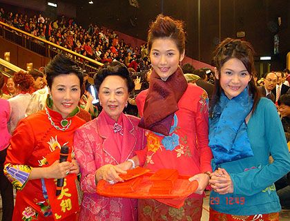 lizawang.com