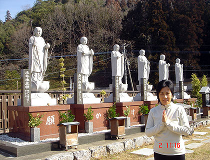 lizawang.com