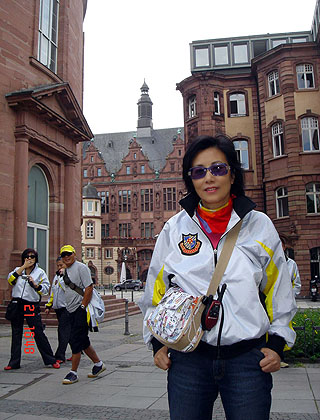 lizawang.com