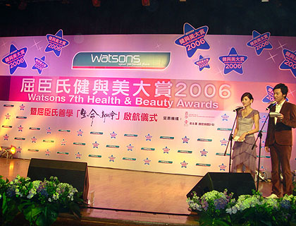 lizawang.com