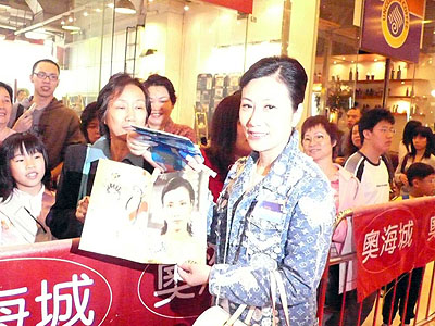 lizawang.com