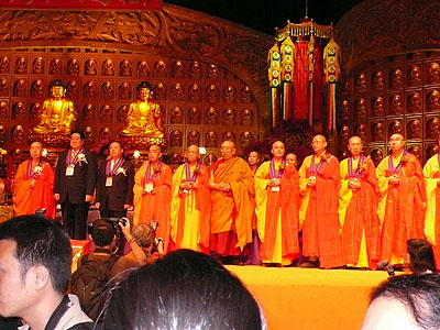 lizawang.com