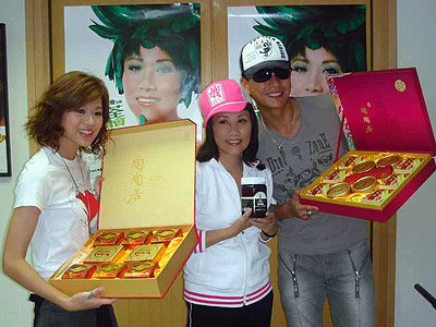 lizawang.com