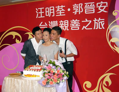 lizawang.com