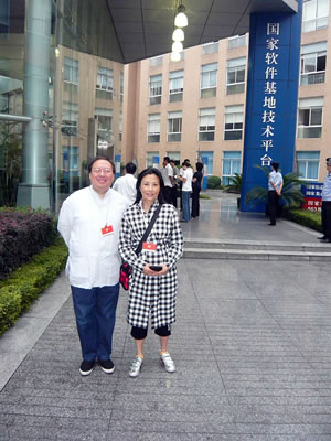 lizawang.com