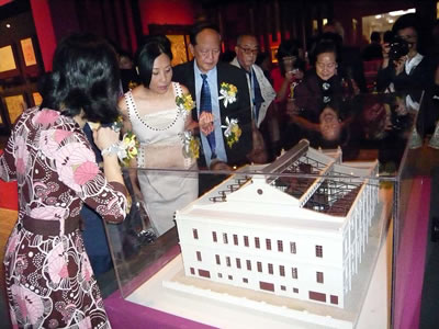lizawang.com