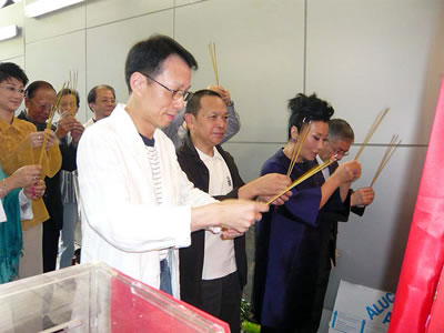 lizawang.com