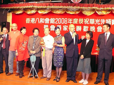 lizawang.com