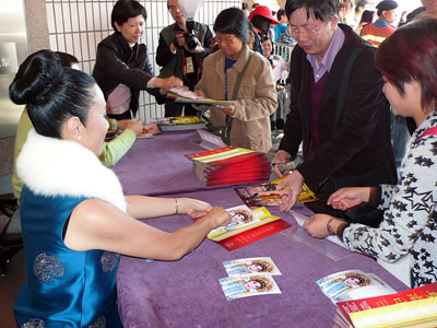 lizawang.com