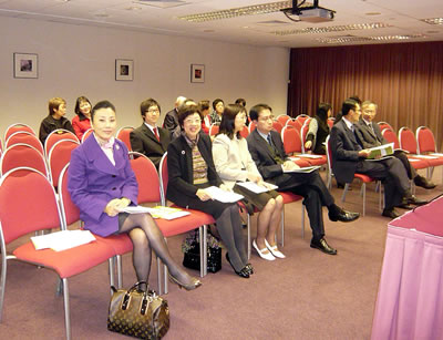 lizawang.com