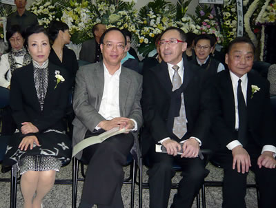 lizawang.com