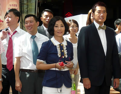 lizawang.com