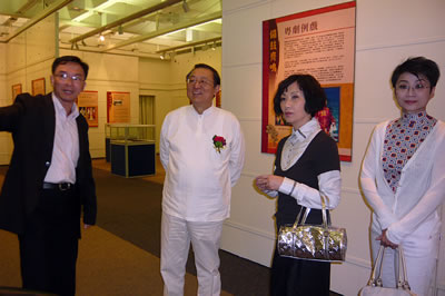lizawang.com