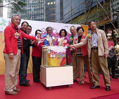 lizawang.com