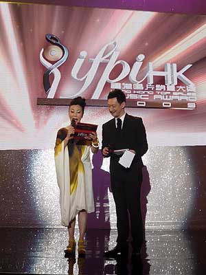 lizawang.com