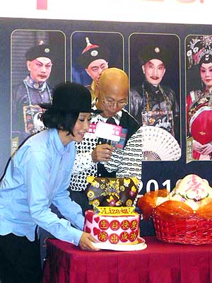 lizawang.com