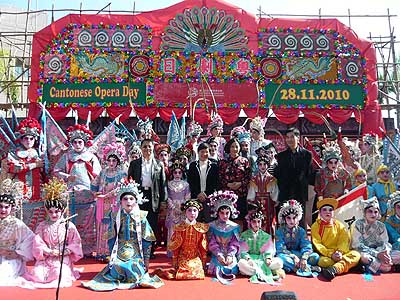lizawang.com