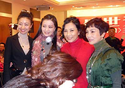 lizawang.com
