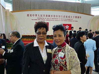 lizawang.com