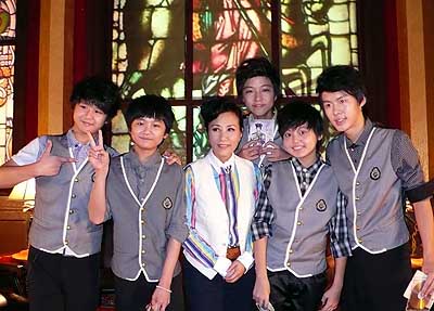 lizawang.com