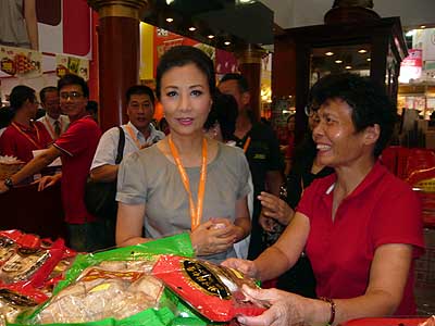 lizawang.com