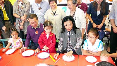 lizawang.com