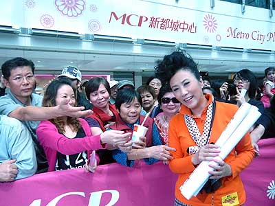 lizawang.com