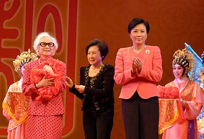 lizawang.com