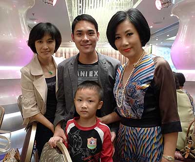 lizawang.com