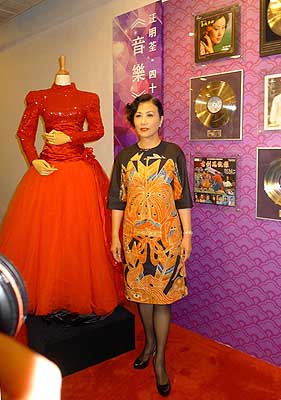 lizawang.com