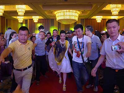 lizawang.com
