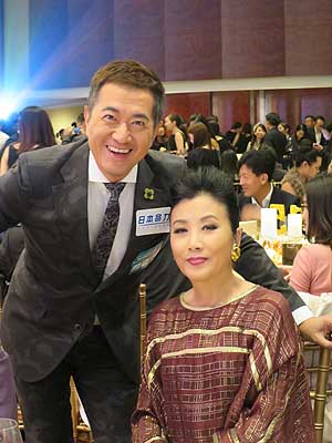 lizawang.com