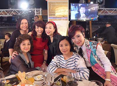 lizawang.com