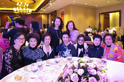 lizawang.com