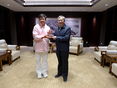 lizawang.com