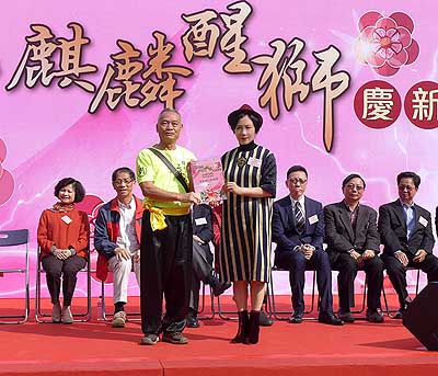 lizawang.com