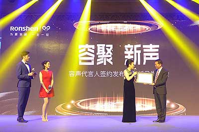 lizawang.com