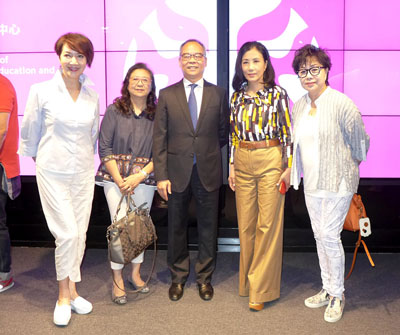 lizawang.com
