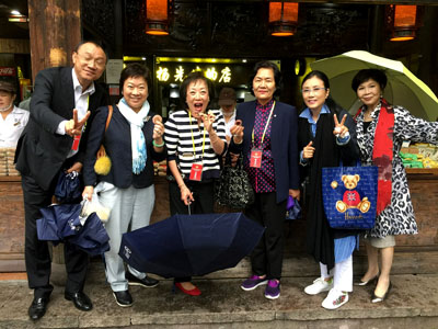 lizawang.com