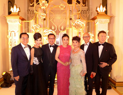 lizawang.com
