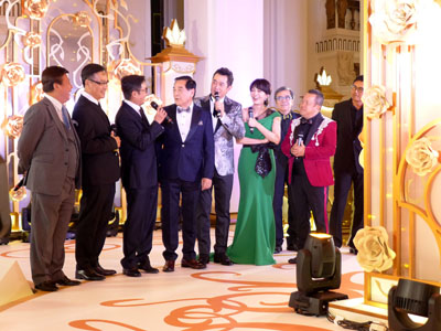 lizawang.com