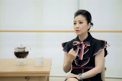 lizawang.com