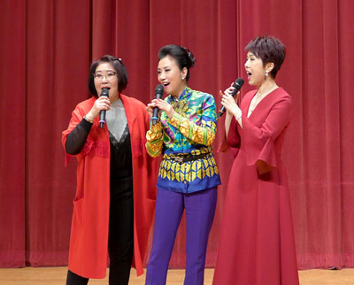 lizawang.com