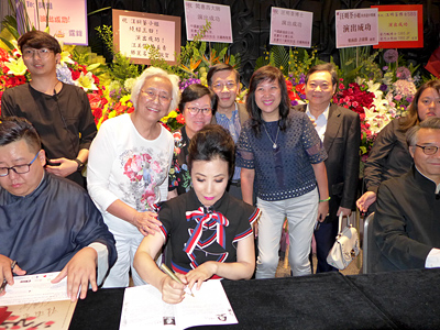 lizawang.com