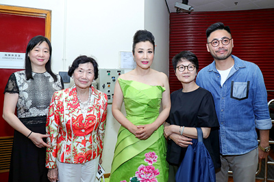 lizawang.com